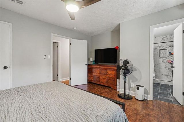 3215 Alcazar Drive SW, Lilburn, GA 30047
