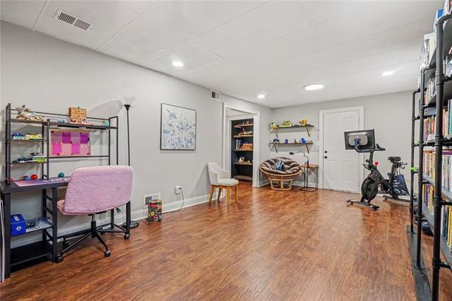 3215 Alcazar Drive SW, Lilburn, GA 30047