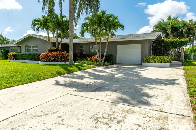 4370 Flax Court, Palm Beach Gardens, FL 33410