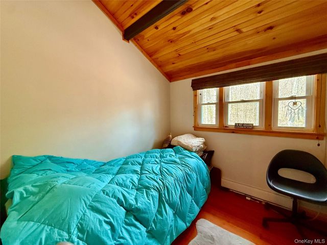 28 W Tusten Place, Bethel, NY 12720