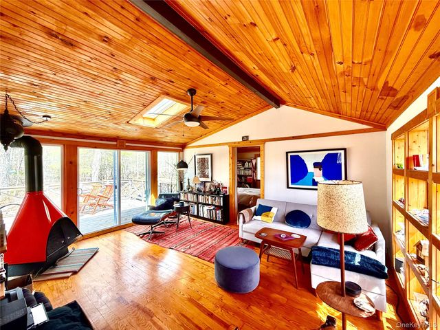 28 W Tusten Place, Bethel, NY 12720