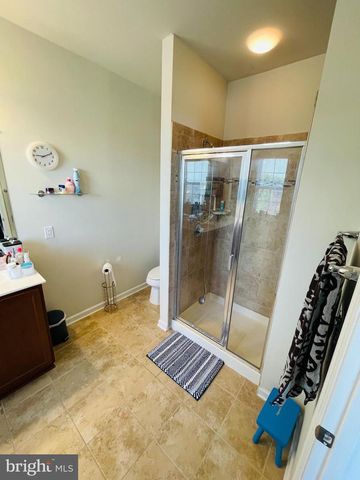 42699 WARDLAW TER, Ashburn, VA 20147