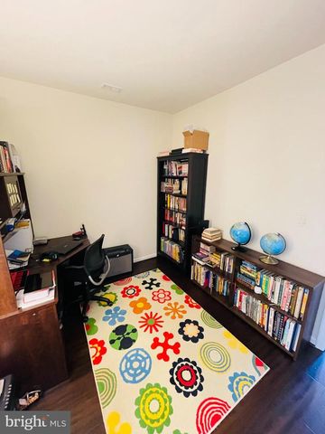 42699 WARDLAW TER, Ashburn, VA 20147