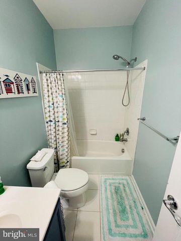 42699 WARDLAW TER, Ashburn, VA 20147
