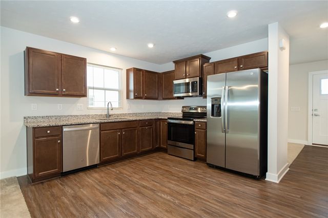 6639 Crystal Harbour Drive, Middletown, OH 45042