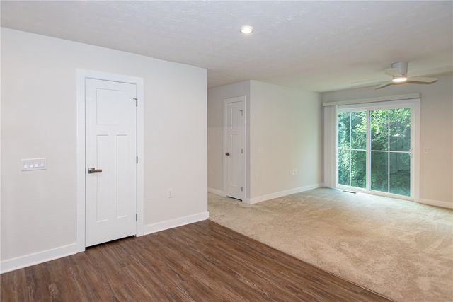 6639 Crystal Harbour Drive, Middletown, OH 45042
