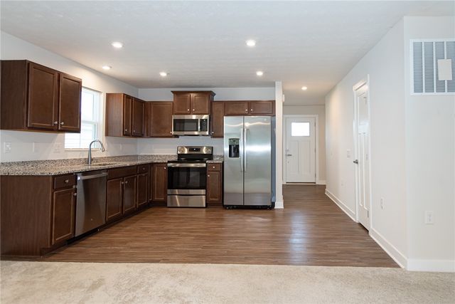 6639 Crystal Harbour Drive, Middletown, OH 45042
