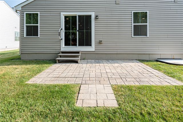 6639 Crystal Harbour Drive, Middletown, OH 45042