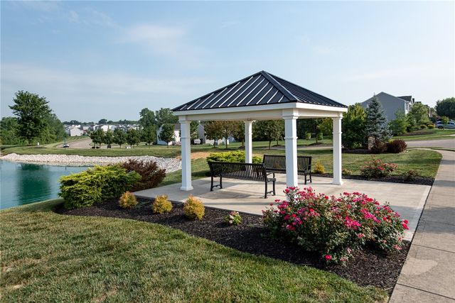 6639 Crystal Harbour Drive, Middletown, OH 45042