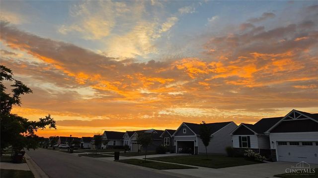 6639 Crystal Harbour Drive, Middletown, OH 45042