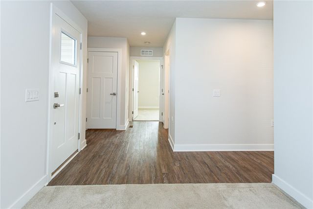 6639 Crystal Harbour Drive, Middletown, OH 45042