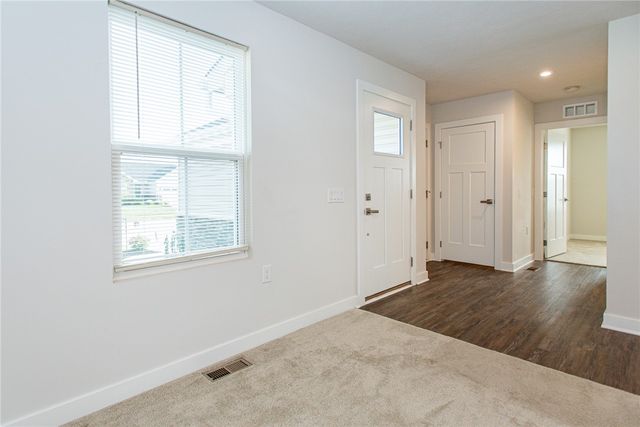 6639 Crystal Harbour Drive, Middletown, OH 45042