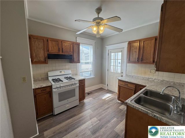 113 East Madison, Easton, PA 18042