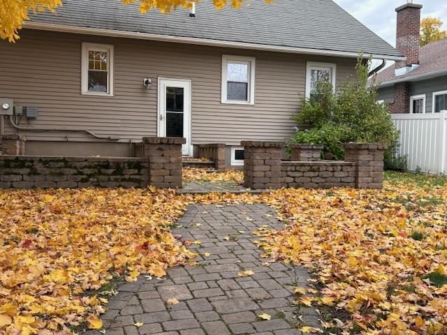 610 S Michigan Street, Prairie Du Chien, WI 53821