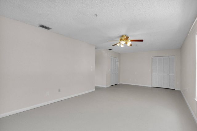 8888 SE Colony Street, Hobe Sound, FL 33455