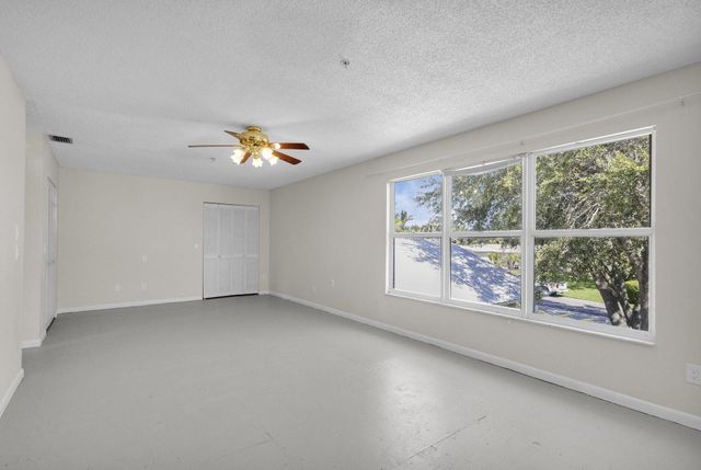 8888 SE Colony Street, Hobe Sound, FL 33455