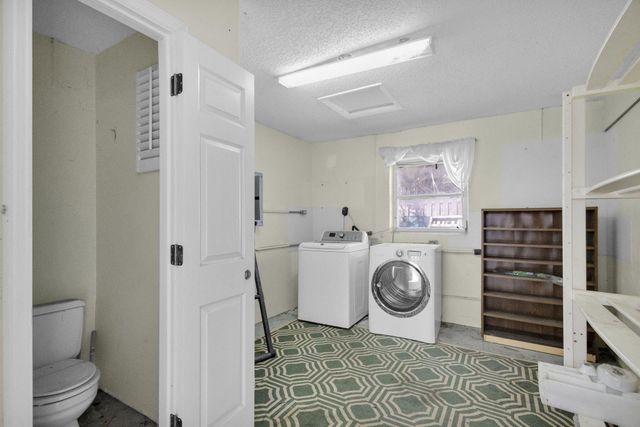 8888 SE Colony Street, Hobe Sound, FL 33455