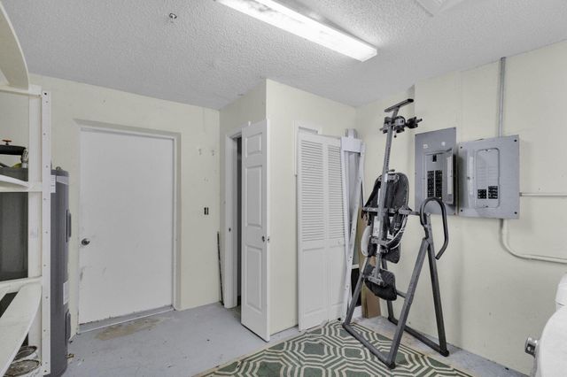 8888 SE Colony Street, Hobe Sound, FL 33455