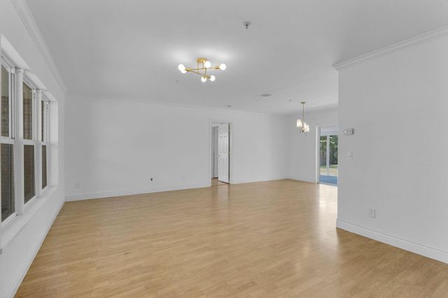 8888 SE Colony Street, Hobe Sound, FL 33455