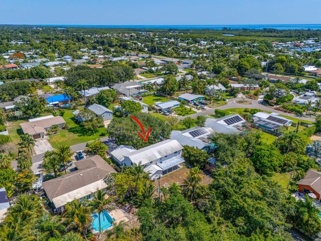 8888 SE Colony Street, Hobe Sound, FL 33455