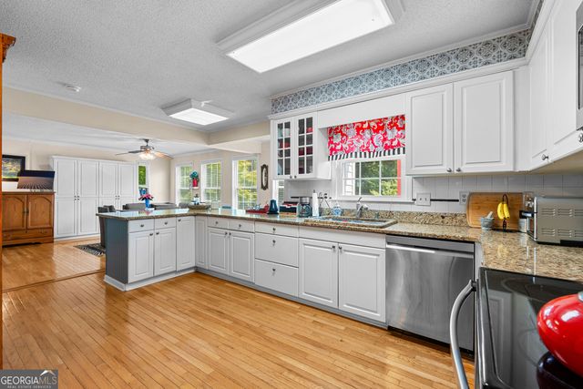 101 Warmstone Path, Peachtree City, GA 30269