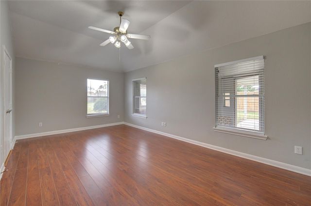 14802 Newton Falls Lane, Sugar Land, TX 77498