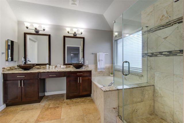 14802 Newton Falls Lane, Sugar Land, TX 77498