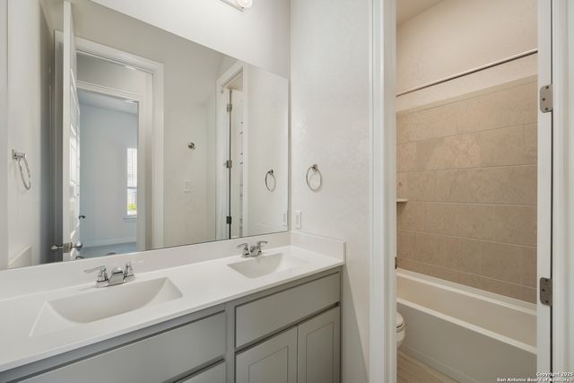 1606 Folk Victorian, New Braunfels, TX 78132