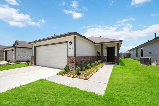 10527 Meadow Saffron Drive, Houston, TX 77016