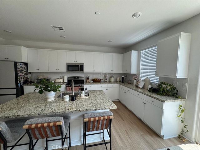 36612 Desert Tortoise Road, Murrieta, CA 92563