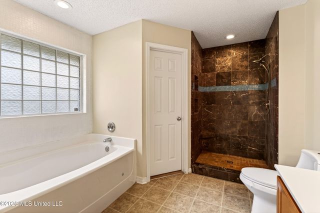 9912 Honomu Place, Diamondhead, MS 39525