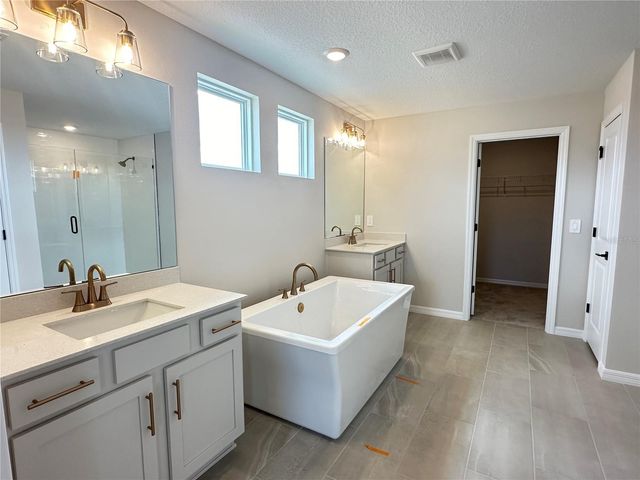 5948 FRESH FLORA DRIVE, Wimauma, FL 33598