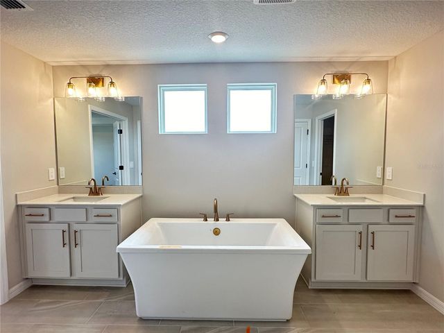 5948 FRESH FLORA DRIVE, Wimauma, FL 33598