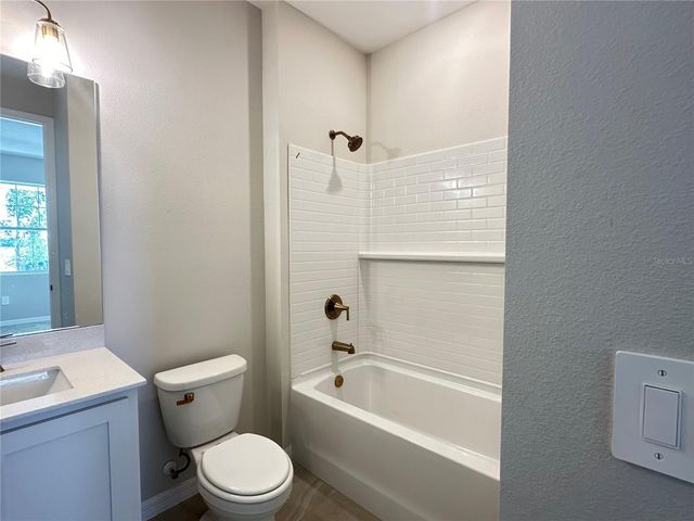 5948 FRESH FLORA DRIVE, Wimauma, FL 33598