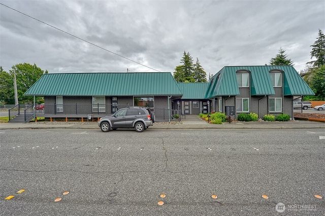1200 Lakeway Drive, Bellingham, WA 98229
