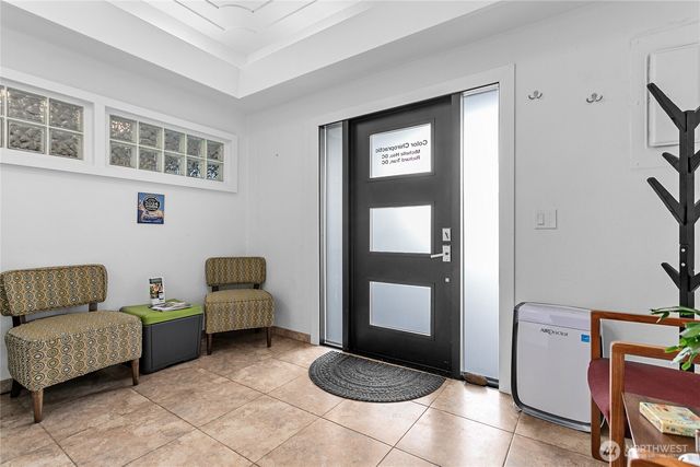 1200 Lakeway Drive, Bellingham, WA 98229