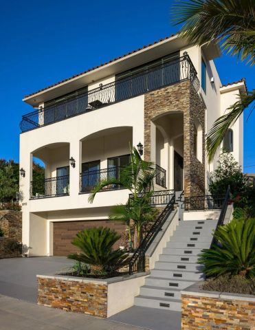 1092 Evergreen Street, San Diego, CA 92106