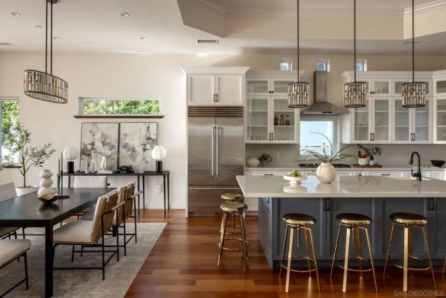 1092 Evergreen Street, San Diego, CA 92106