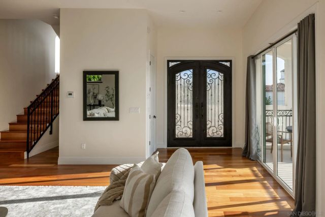 1092 Evergreen Street, San Diego, CA 92106