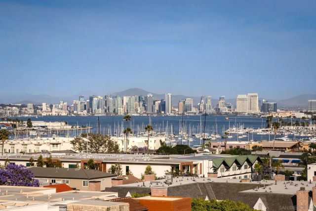 1092 Evergreen Street, San Diego, CA 92106