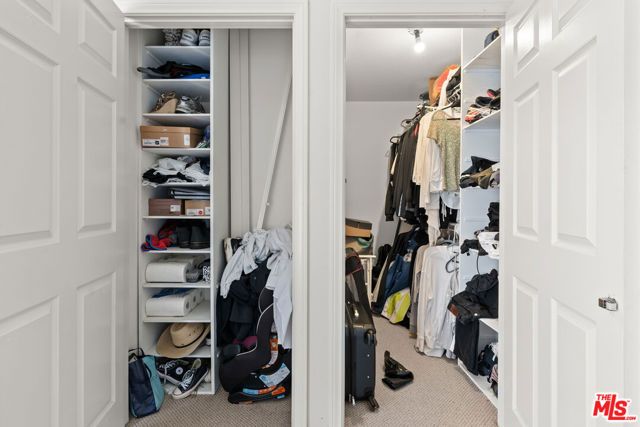 11535 Rochester Avenue 301, Los Angeles, CA 90025