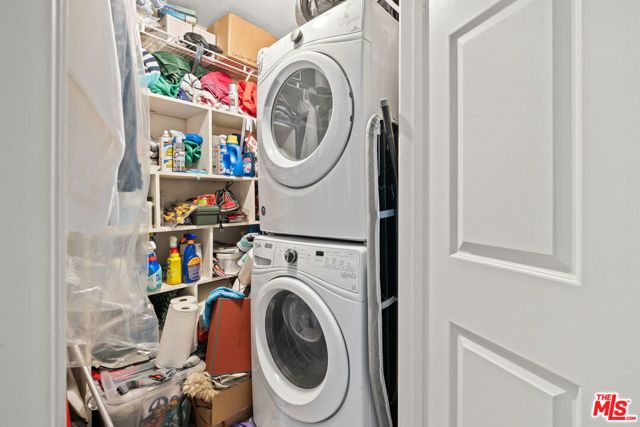 11535 Rochester Avenue 301, Los Angeles, CA 90025