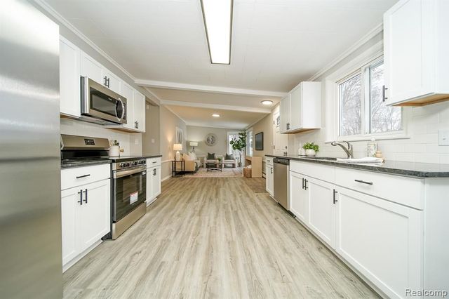 23424 Urban Street, Macomb, MI 48042