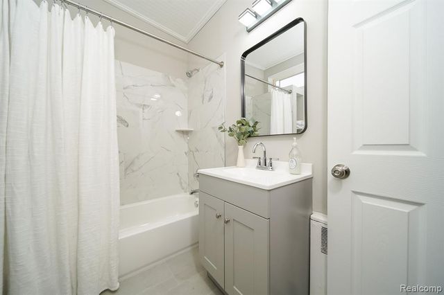 23424 Urban Street, Macomb, MI 48042