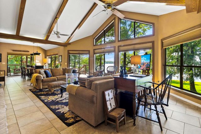 20312 St Andrews Circle, Huntsville, TX 77320