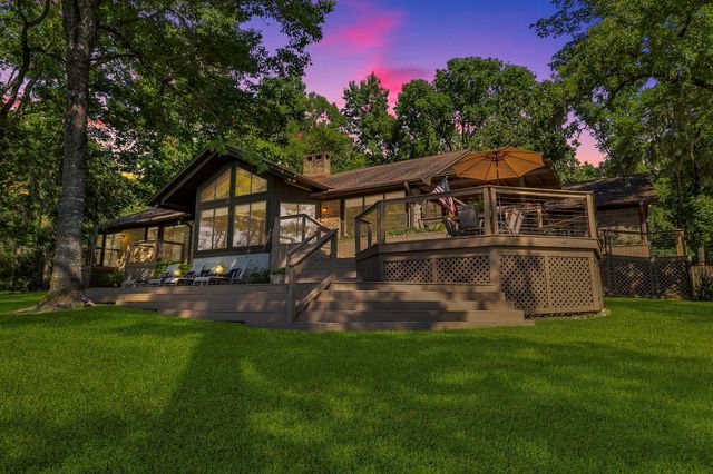 20312 St Andrews Circle, Huntsville, TX 77320
