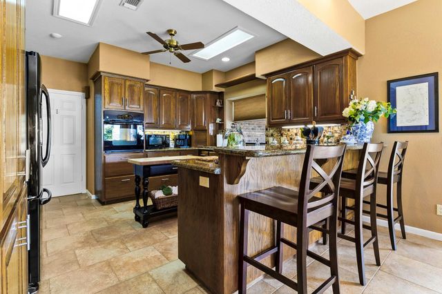 20312 St Andrews Circle, Huntsville, TX 77320