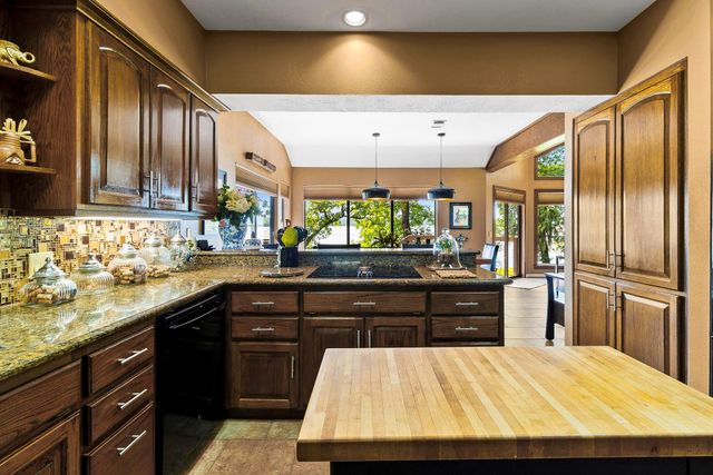 20312 St Andrews Circle, Huntsville, TX 77320
