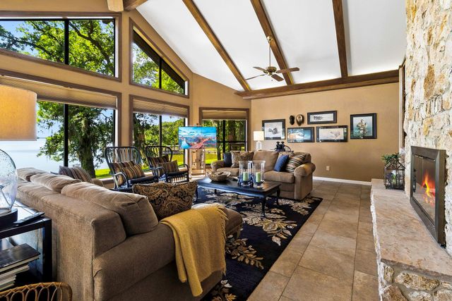 20312 St Andrews Circle, Huntsville, TX 77320