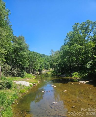 886 Hanging Rock Road, Spruce Pine, NC 28777